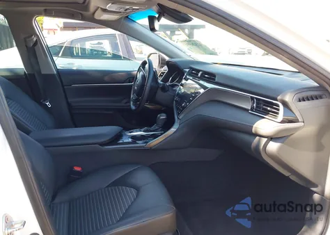 2018 Toyota Camry Hybrid Le/Se/Xle from USA, damaged, VIN 4T1B21HK2JU004278